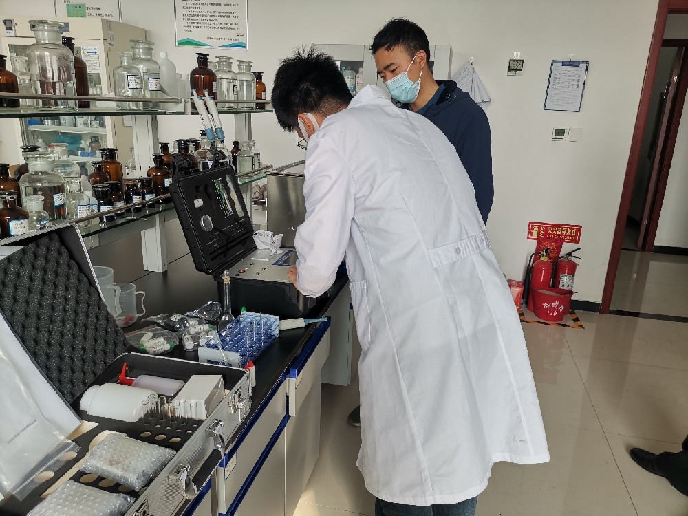 河南濮陽客戶采購3臺(tái)土壤重金屬檢測儀