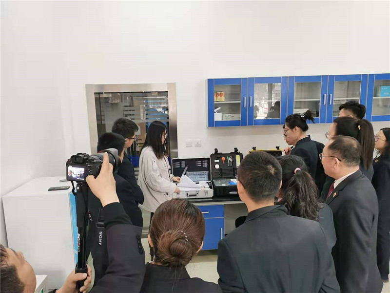 檢察機關(guān)采購?fù)寥乐亟饘贆z測儀器設(shè)備并進行培訓(xùn) 檢察機關(guān)采購?fù)寥乐亟饘贆z測儀器設(shè)備并進行培訓(xùn)